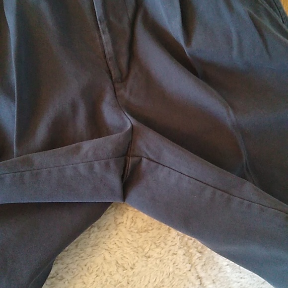 Evergreen Shorts - Picture 11 of 12